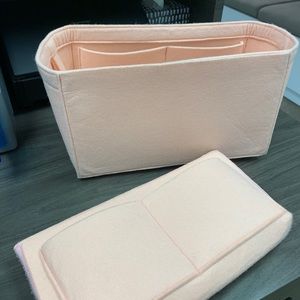 Neverfull MM Rose Ballerine Organizer